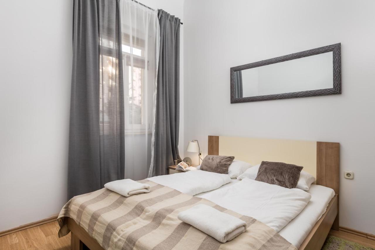Wien Apartment Rijeka Bagian luar foto