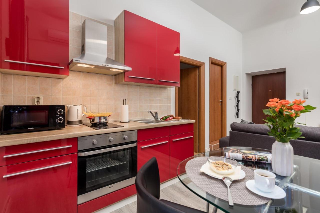 Wien Apartment Rijeka Bagian luar foto